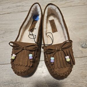NWOT Self Esteem Brown Moccasins-Style Slippers Girl's Size 2